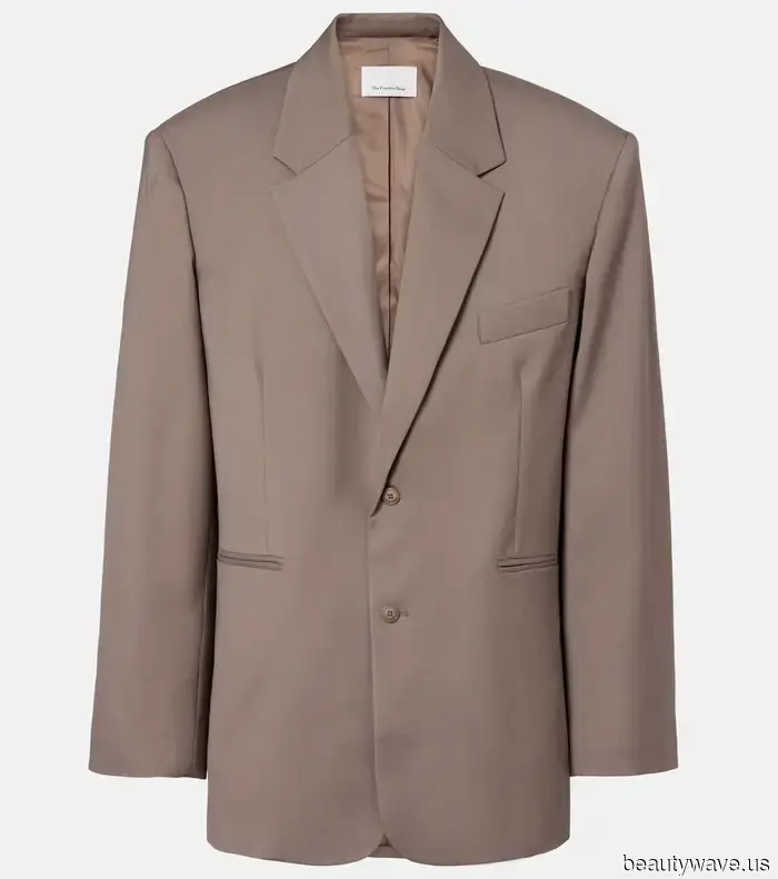 I Never Expected These Trainers to Look Elegant Until I Came Across 7 Outfits That Changed My Mind.