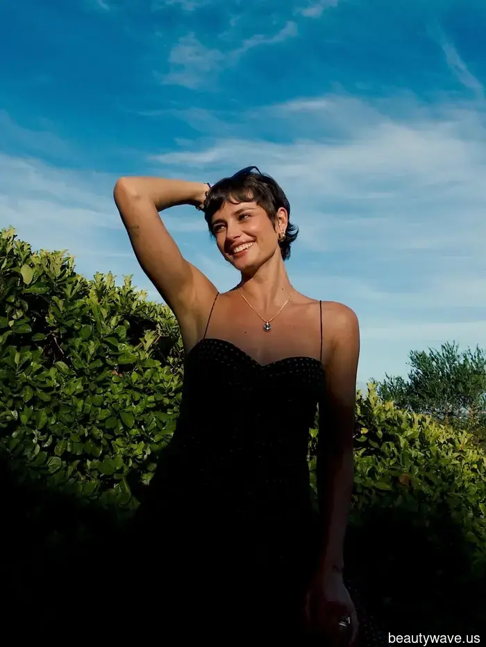 I’m declaring it: The tucked pixie will outshine the bob this spring.