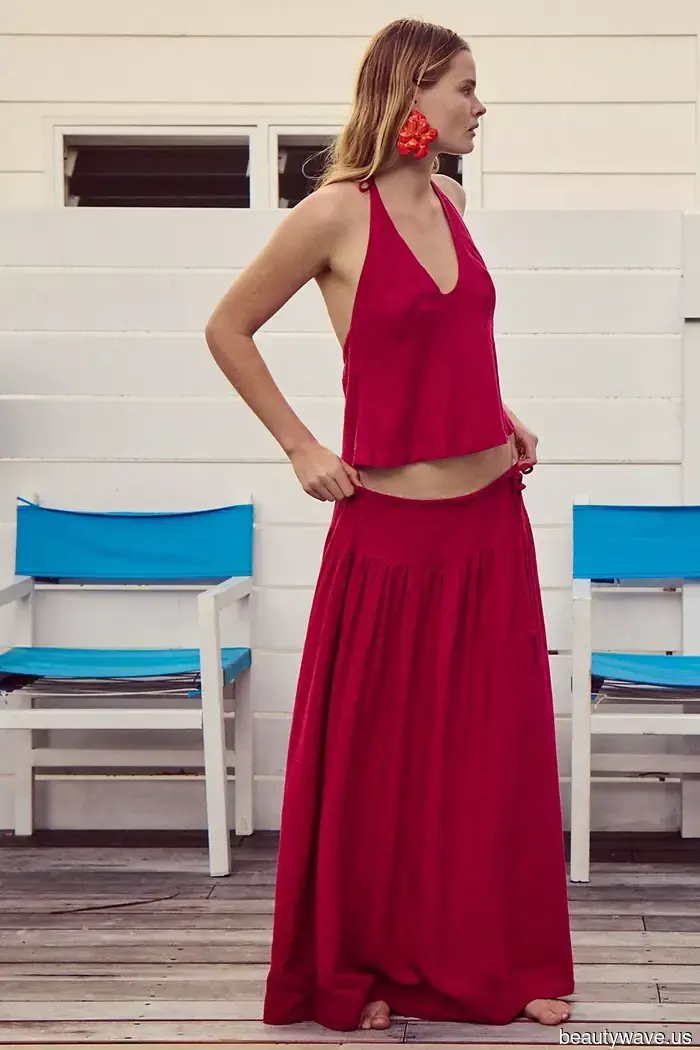 Staying stylish during the summer is easy—check out these 37 Free People pieces that are sure to make a statement.