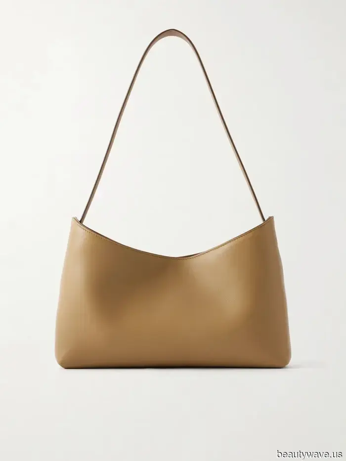 New The Row Alert! These Early Fall Bags and Shoes Are About to Cause a Stir