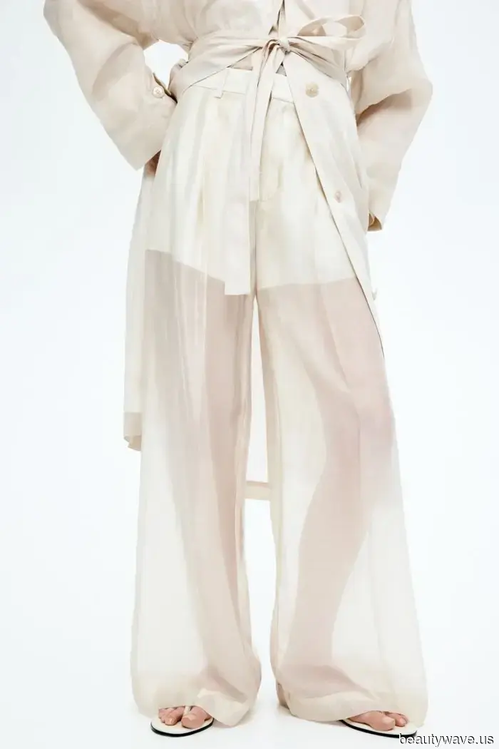 The "Barely-There" Look Is Making a Comeback—5 Tips to Perfect the Trend That Fashion Insiders Adore for…