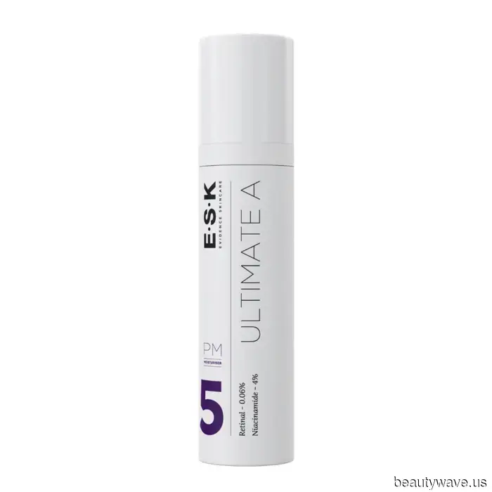 Actress Selma Blair discusses beauty mishaps in Legally Blonde, her Jackie O-inspired bangs, and the skin care product that acts as her Goldilocks solution.