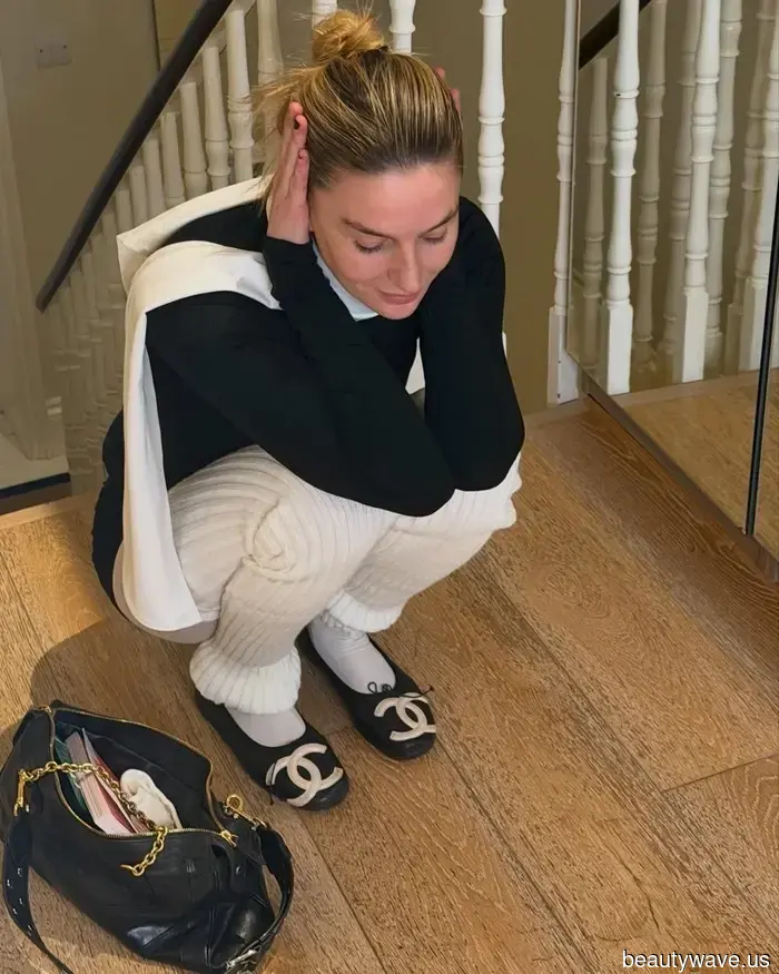 Every French woman's capsule wardrobe in Paris features these essential pieces.