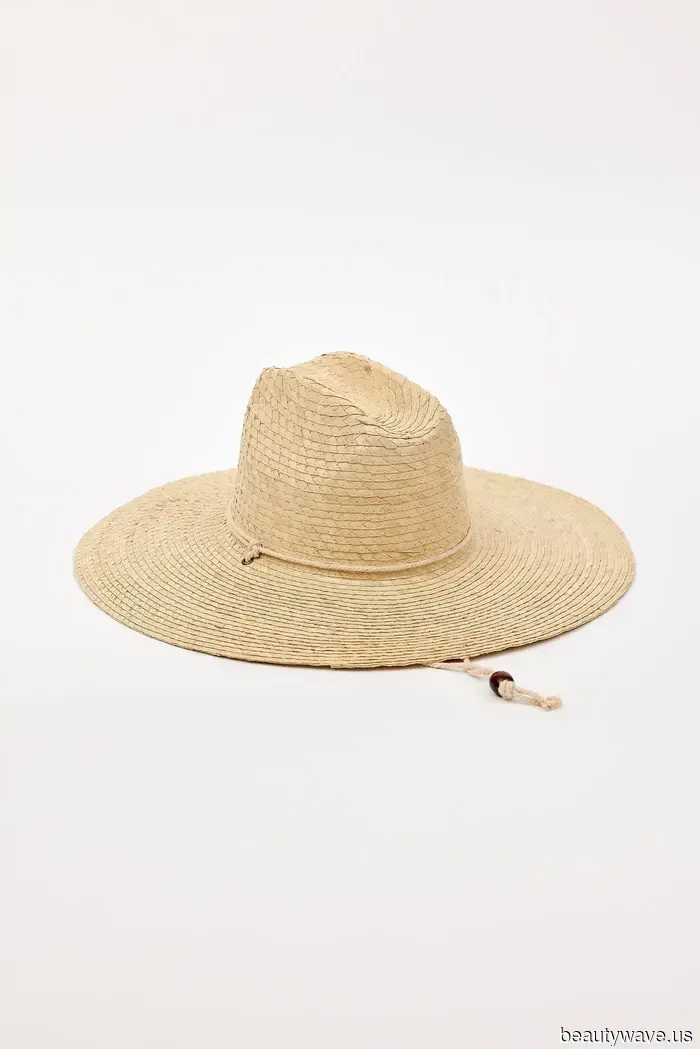 I work in fashion—here are the chic items I consistently include in my suitcase for a warm-weather getaway.