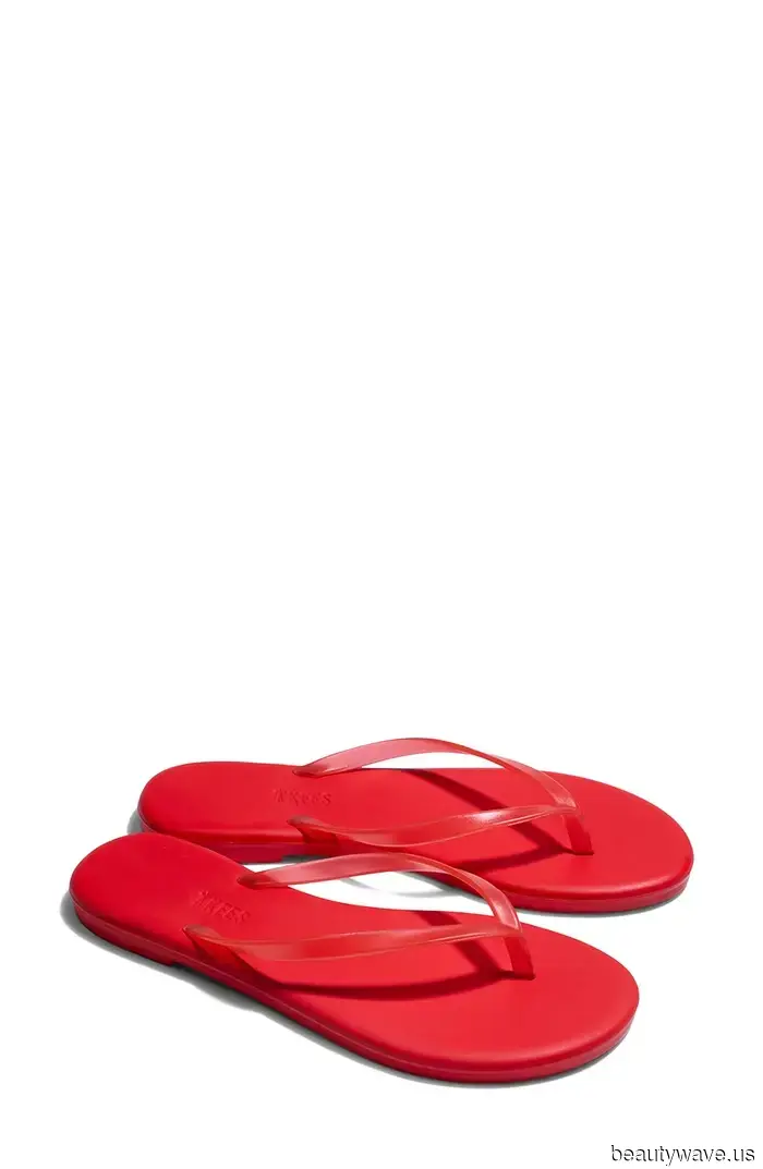 I know you adore stylish sandals and summer tops—these new Nordstrom styles will pair perfectly with your favorites…
