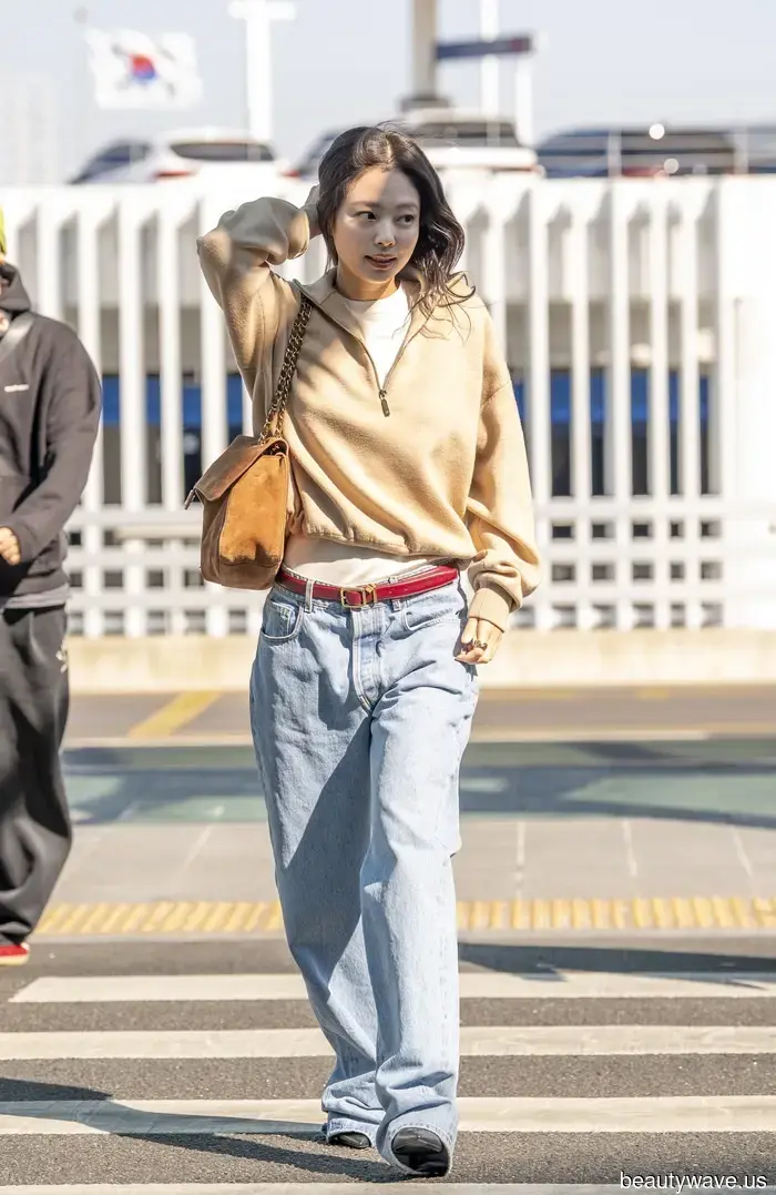 No Tracksuits, No Sneakers—6 Stylish Trends You’ll Spot at Every Airport in Europe This Summer