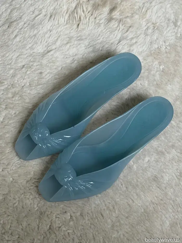 No, non mocassini&mdash;Queste sono le tendenze di scarpe controverse che i meglio vestiti della moda stanno indossando questa primavera