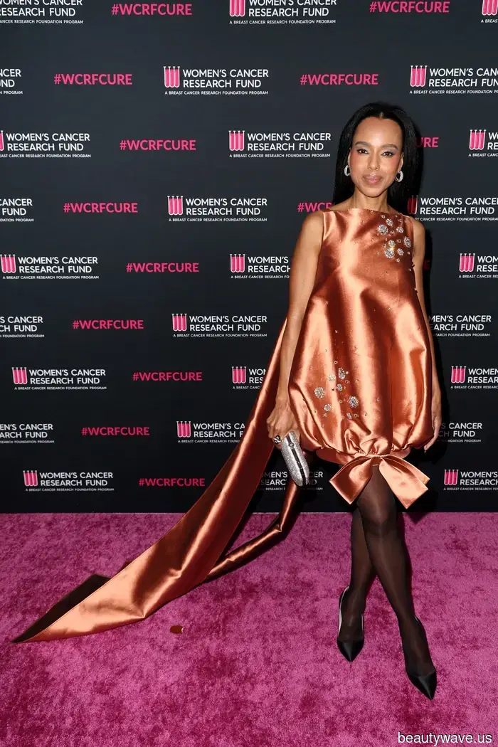 Plot Twist: Dieser Farbtrend ersetzt heimlich Gold und Silber als die bevorzugten Metalle der Mode.