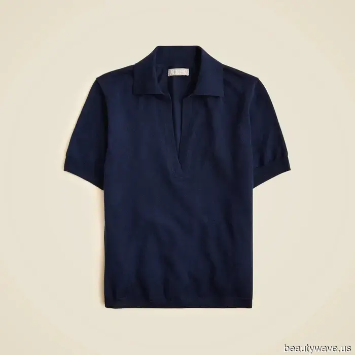 Hold on, J.Crew is currently offering a 30% discount sitewide—here are the stylish fall items that I've added to my cart.