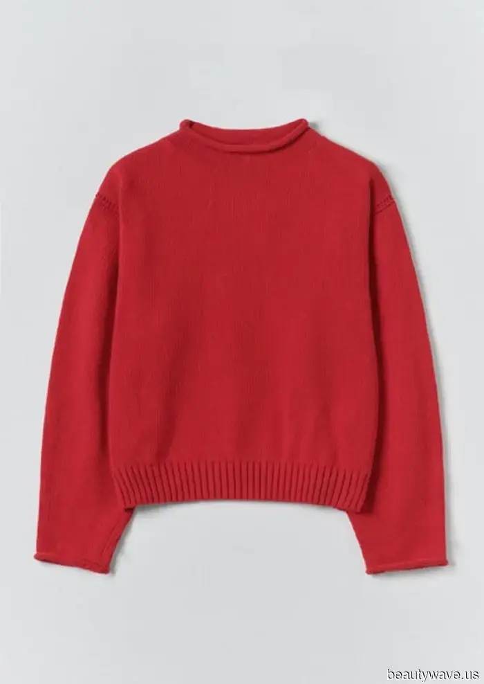Invece dei jeans, le persone a Parigi indossano questo elegante capo con ballerine e mocassini.