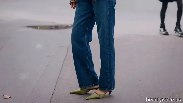 Sag Auf Wiedersehen zu Kitten Heels&mdash;Dieser noch kürzere Schuh taucht plötzlich in jedem Modebewussten Kleiderschrank auf.