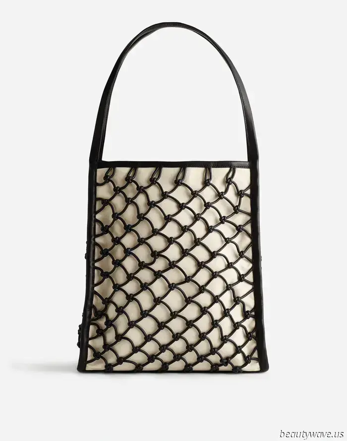 L.A. It Girls Are Trading XL Totes for the Chic Bag Trend Designed for Pilates and Matcha Outings.