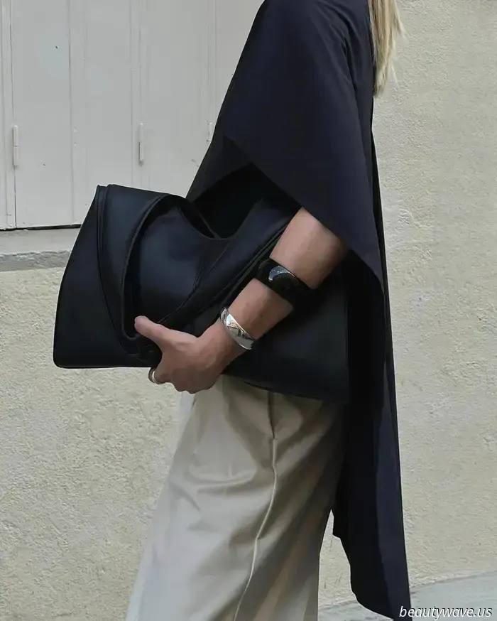 For a stylish look with jeans, skirts, or trousers, this elegant top is always the perfect choice.