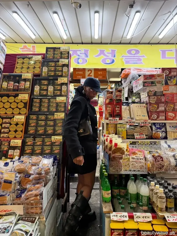 It's Official: This Iconic Gucci Bag Is Returning in 2026—Just Consult Alexa Chung and Elsa Hosk.