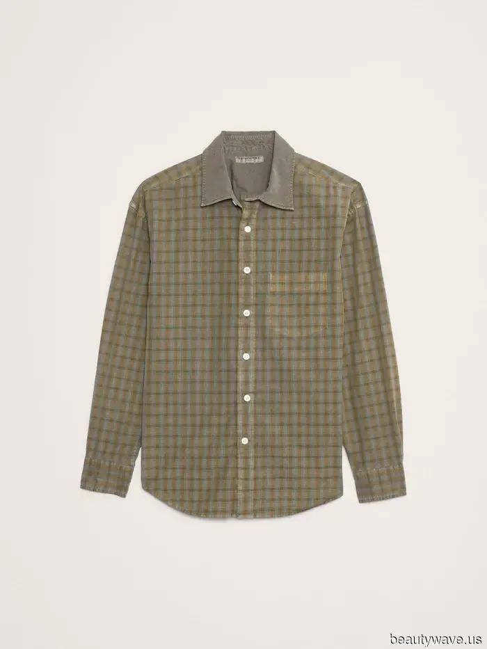 Even if you're not a fan of plaid shirts, these 5 outfit suggestions will make you think differently.