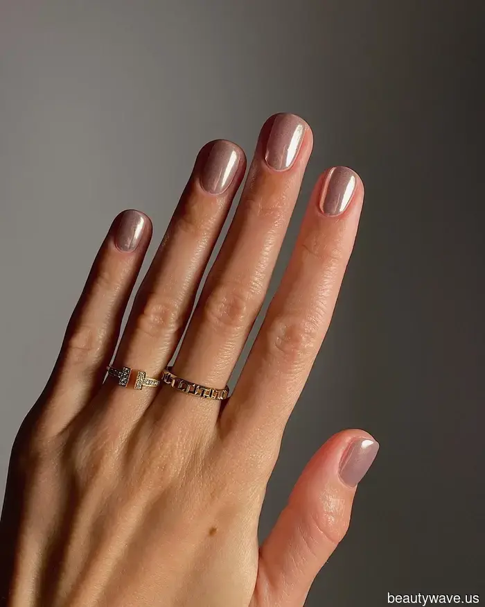 The Trendy New Neutral Nail Style That Chic Individuals Will Embrace in 2026