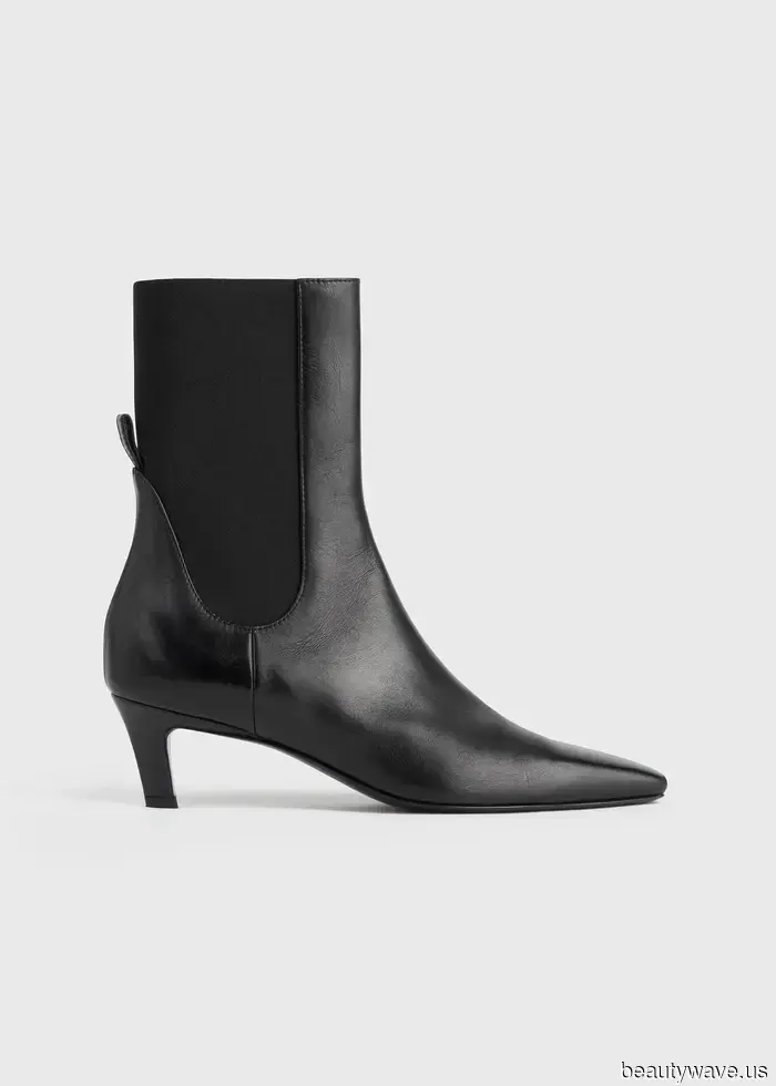 I'm Firmly Convicted That Summer Attire Pairs Best With Boots: Here Are 6 Stylish Outfits That Support My Claim.