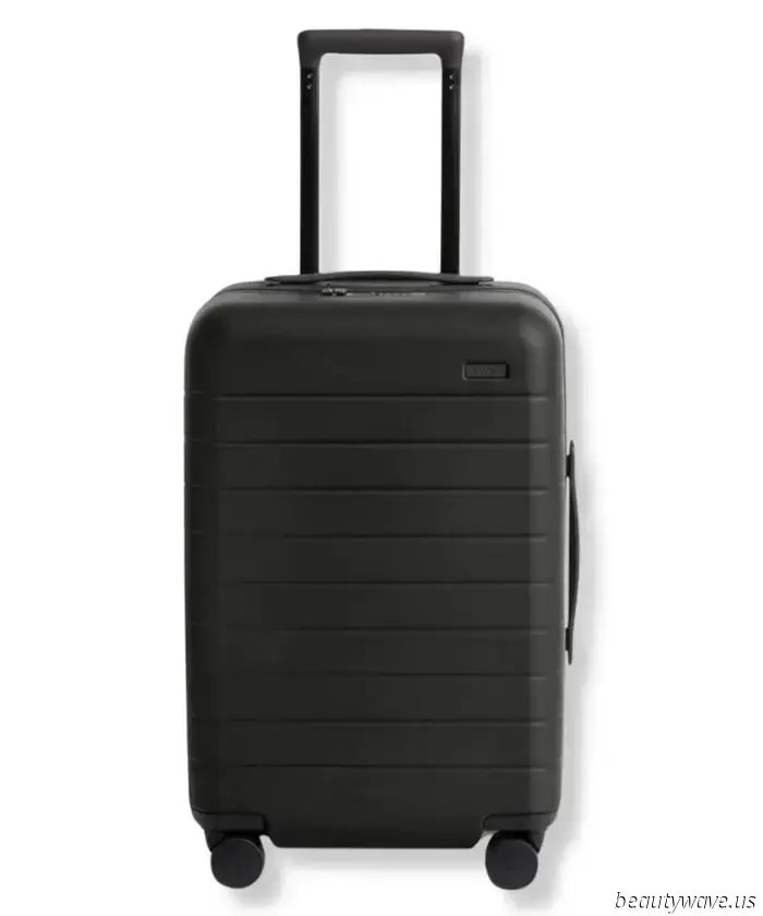 The Travel Essentials That Our Editors Rely On