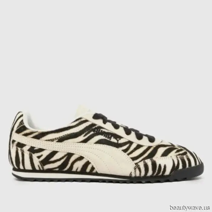 Goodbye, Dull Accessories—This Is the Shoe Trend Currently Captivating Fashion Enthusiasts This Month