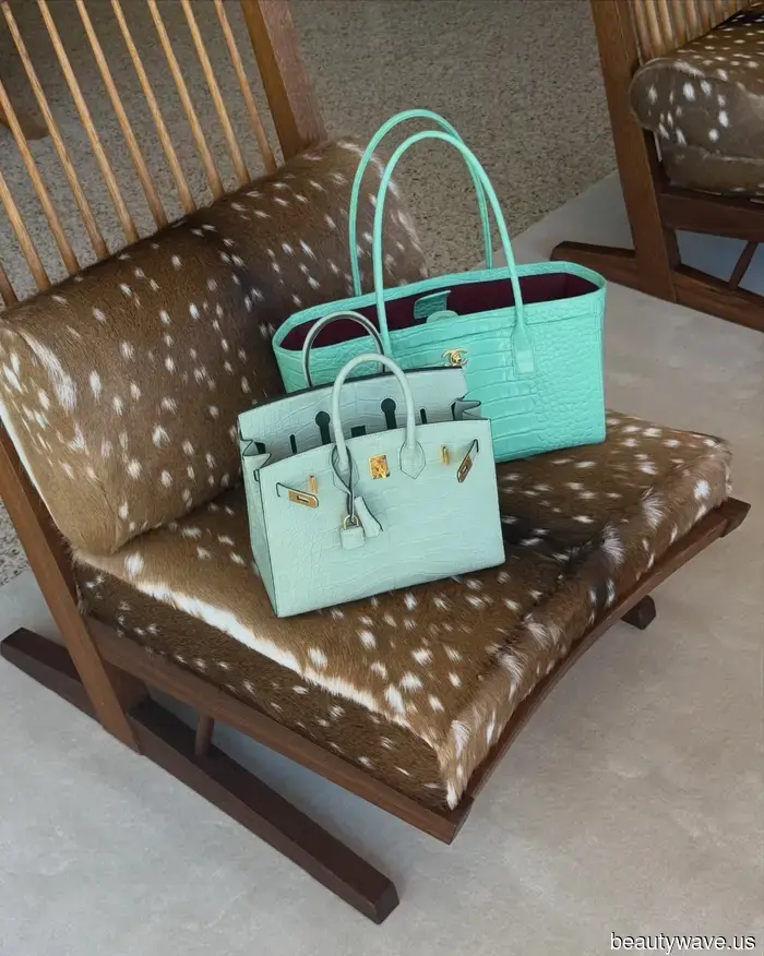 Plötzlich tauschen die schicksten Kleiderträger ihre neutralen Taschen gegen diese cooleren Sommertaschenfarben aus.