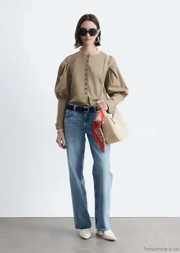 Jeans e Sneakers Bianche Non Falliscono Mai&mdash;Ecco Come le Celebrità Fuori Servizio le Stanno Abbinando Dall'Aeroporto a...