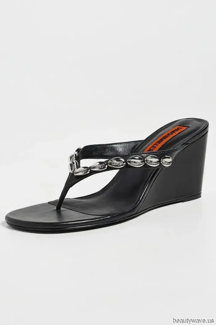 Put Away the Heeled Flip-Flops—This is the Sandal Trend Everyone Will Be sporting by May 31.