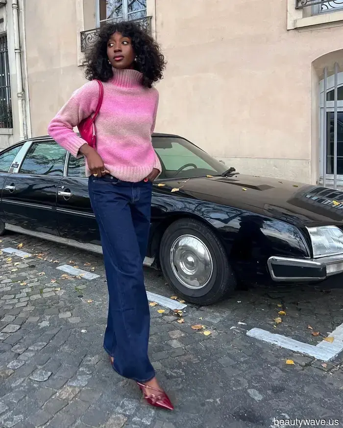 Apologies, Barrel Jeans—this denim trend appears much more sophisticated when paired with heels.