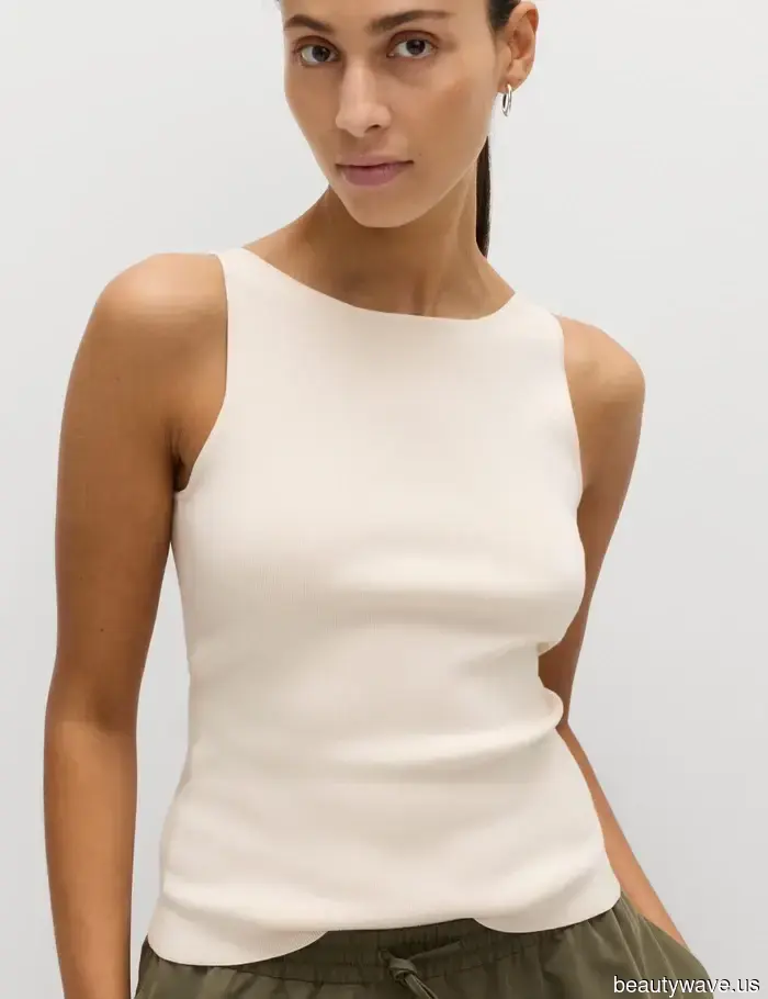 I'm a 5'2" Fashion Editor—This is the high-street brand I consistently rely on for my spring wardrobe...