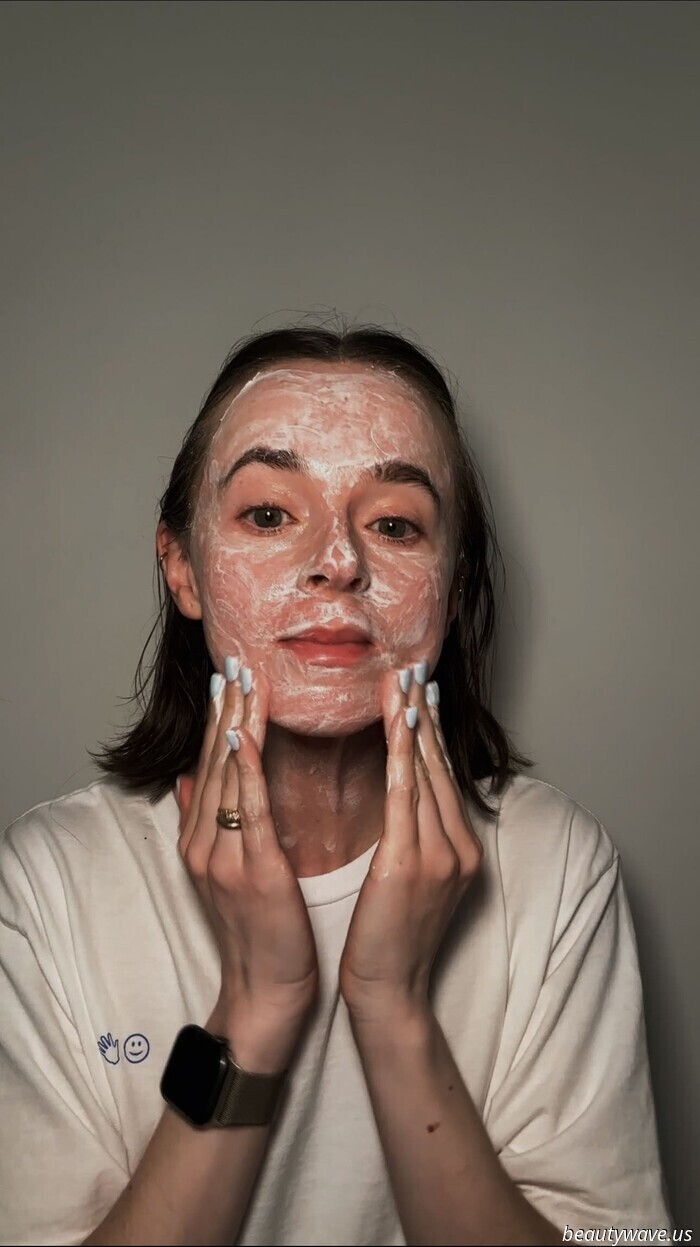 Salicylic Acid Cleansers Live Up to the Hype—Provided You Choose the Right Ones.