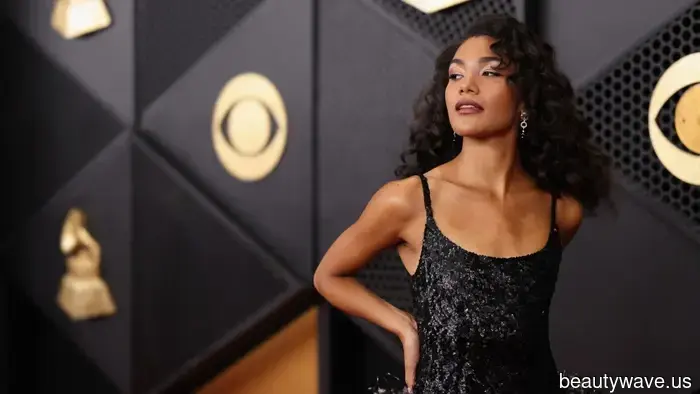 Disco Drama se Encuentra con la Chica Cool de Londres: Cada Detalle Impresionante del Glamour de Olivia Dean, Mejor Artista Nueva, en los Grammys