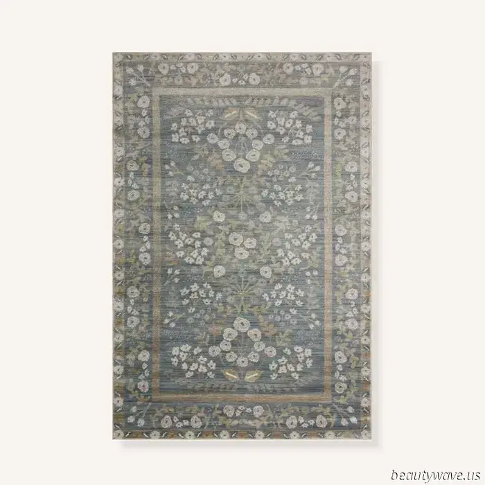 This popular decorating style is the look you’ll want to emulate all spring and summer.