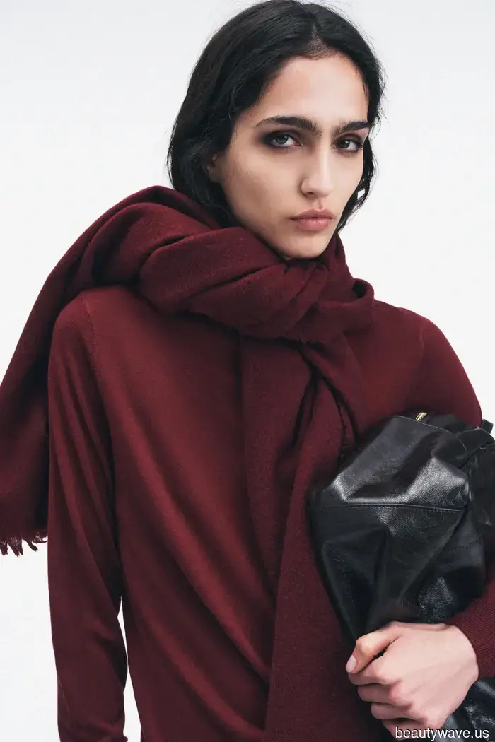 Here They Are: The 30 Top Zara Coats, Scarves, and Boots for Winter 2026