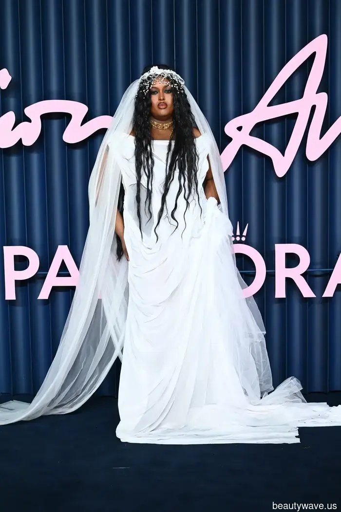 En Vivo Desde los Premios de Moda 2025&mdash;Tu Guía Minuto a Minuto de la Noche Más Fashion del Año en el Reino Unido