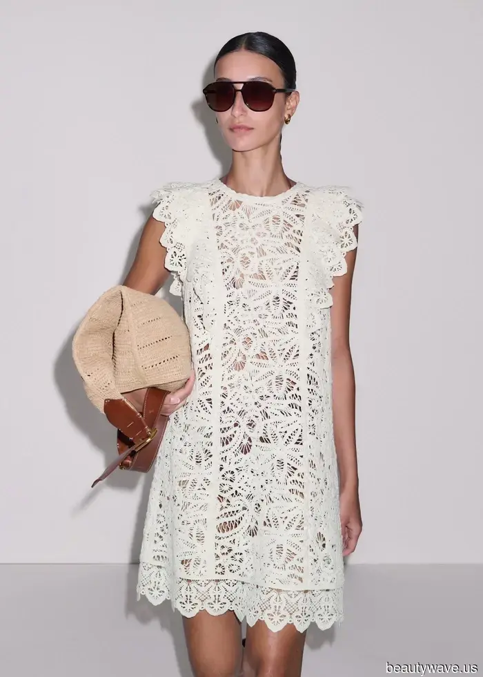 Attention Minimalists! These 5 Timeless Holiday Outfit Combinations Exude Simple Elegance.