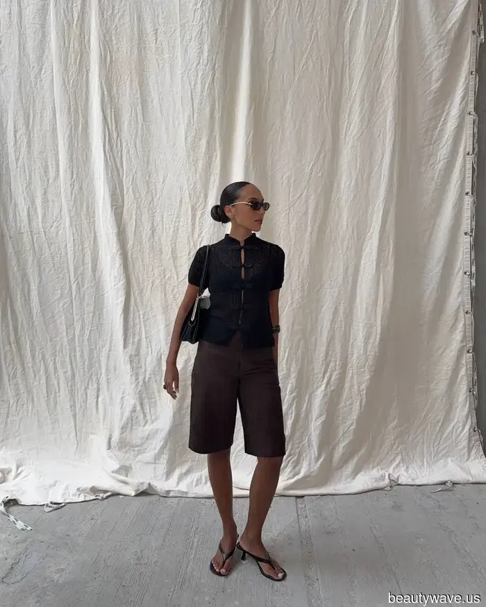 Nein, keine Slipper&mdash;der Schuhtrend der 90er, den Modeleute gerade mit Jeans, Leggings und Kleidern tragen.