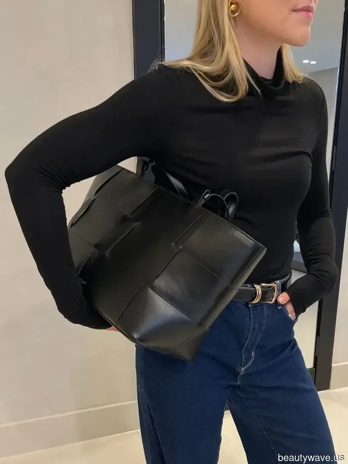 Segna le mie parole: la borsa senza tempo di DeMellier, che passa per designer, sarà il prossimo acquisto cult.