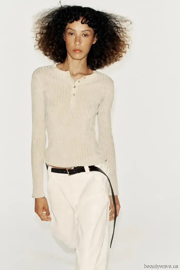 Not Polos: The Non-Traditional Top That Trendy Girls Will Sport This Fall