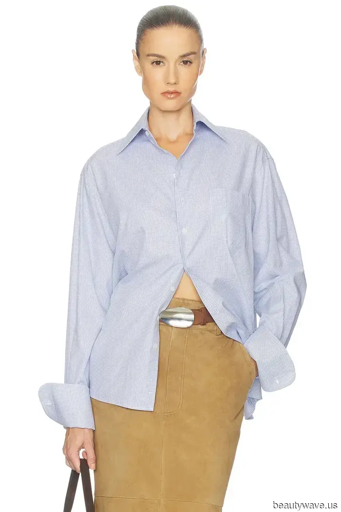 15 Essentials Every Fashionable Woman Understands to Refresh at the Start of the Year