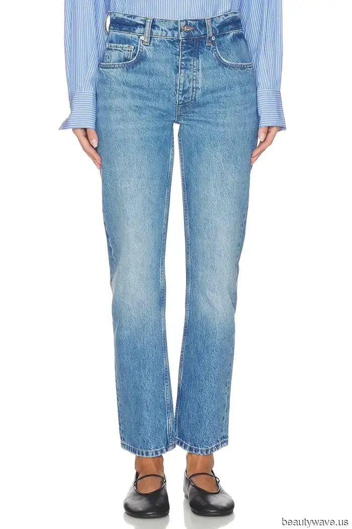 Los Mejores Tops Blancos para Usar Con Tus Jeans Esta Primavera, Punto