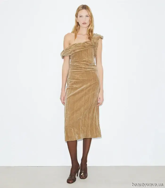 Everything You Need: What to Wear While Hosting During the Holiday Season