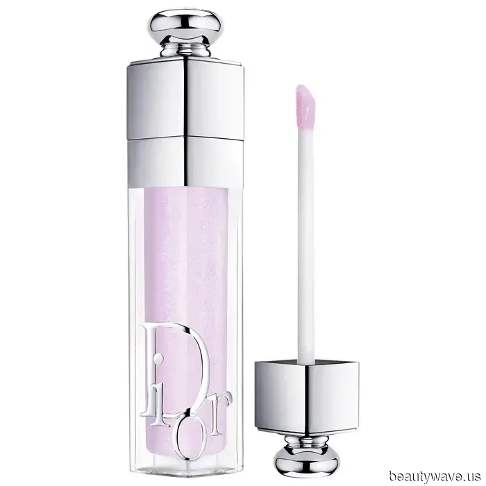 People constantly praise my style—here's a 7-day journal detailing everything I've worn and used.