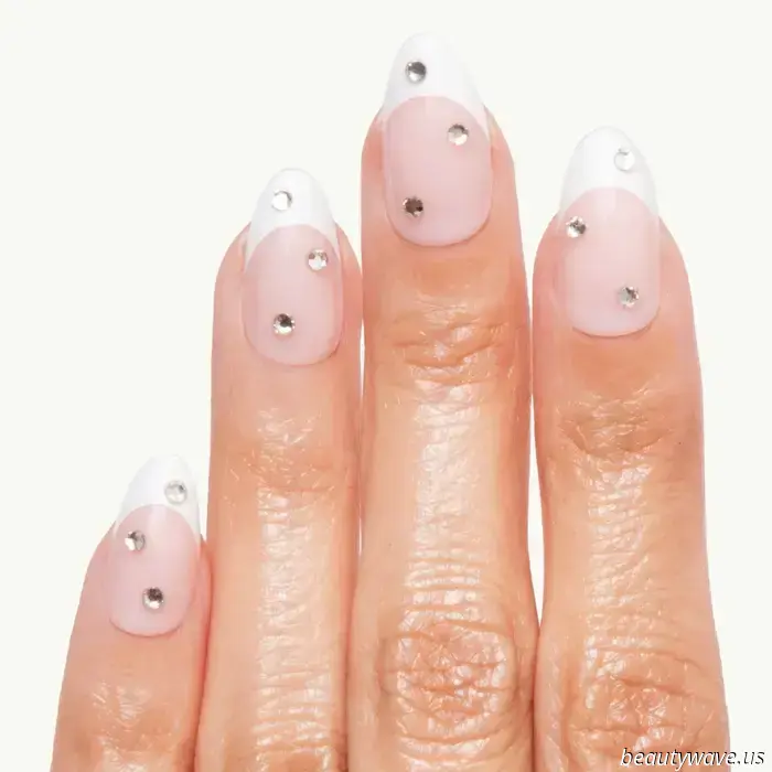 Initially, it was Sabrina Carpenter, and now Dua Lipa: Celebrities Are Embracing This "Retro" Nail Trend.