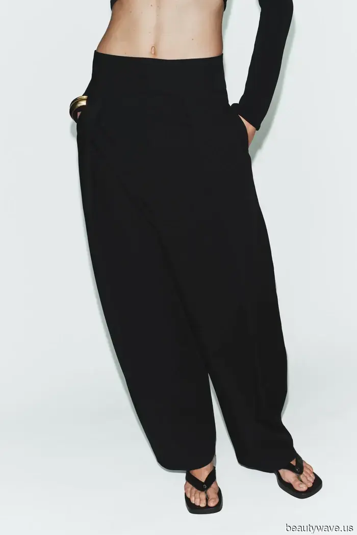 Zendaya sa che i pantaloni neri stanno meglio con questa tendenza di scarpe senza tempo&mdash;*non* con ballerine o sandali