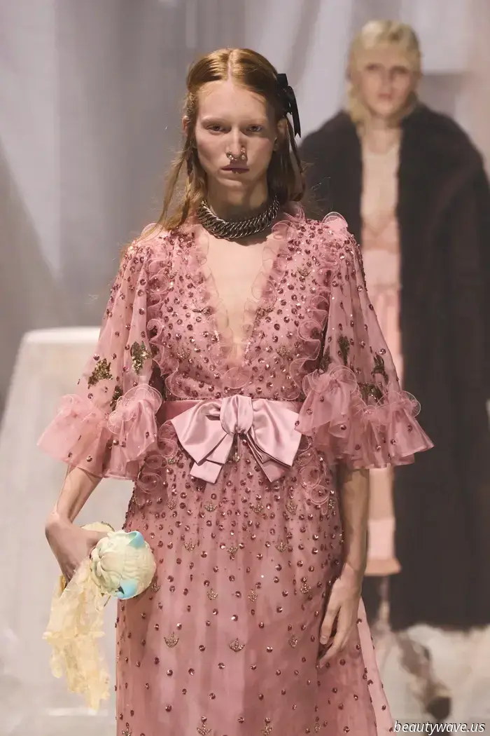 Is the $5000 Valentino Cat Bag the latest version of the Pigeon Bag?