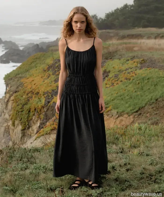 I work in fashion in NYC—these 11 beautiful dress trends are incredibly chic.