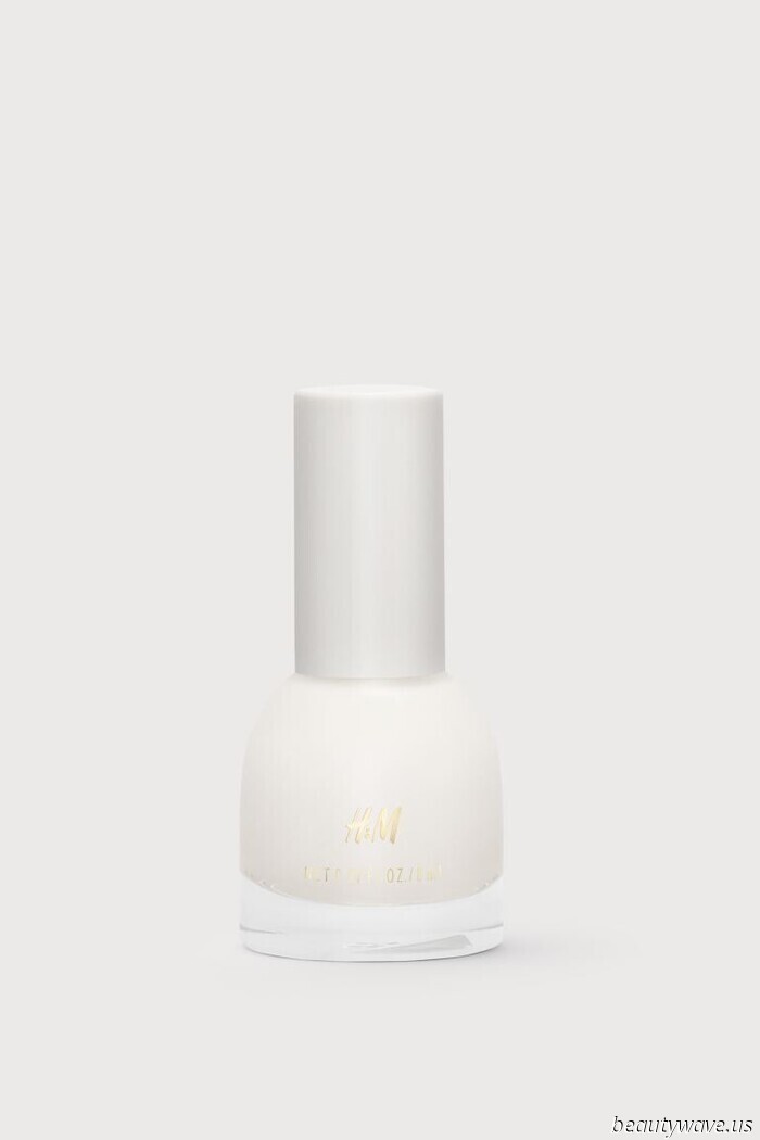 This summer's *most* significant (and chicest) pedicure trend is set to be, according to my nail artist.