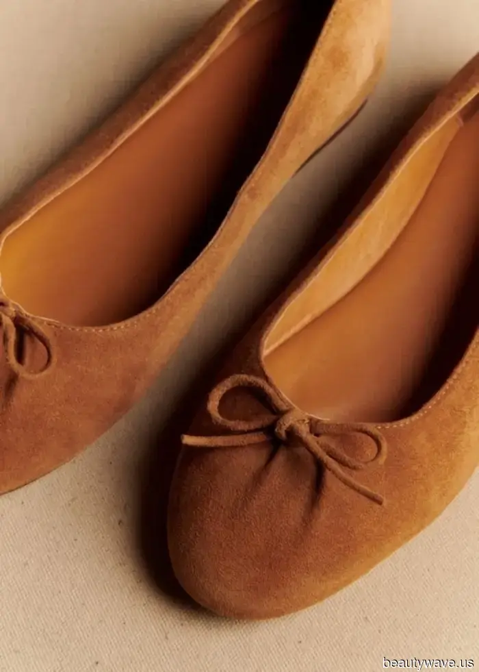 Sicher, Schwarz ist schick, aber jeder mit gutem Geschmack trägt gerade diese elegante Farbe stattdessen.