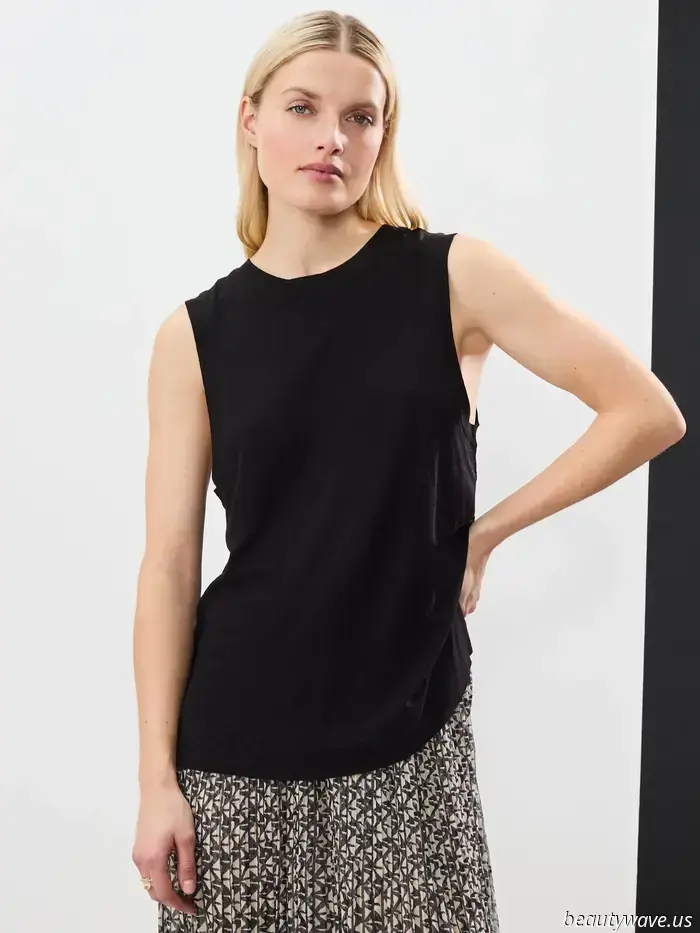 Claro, los vestidos maxi negros son elegantes, pero esto es lo que lleva un experto en empaquetar en vacaciones en Italia en su lugar.