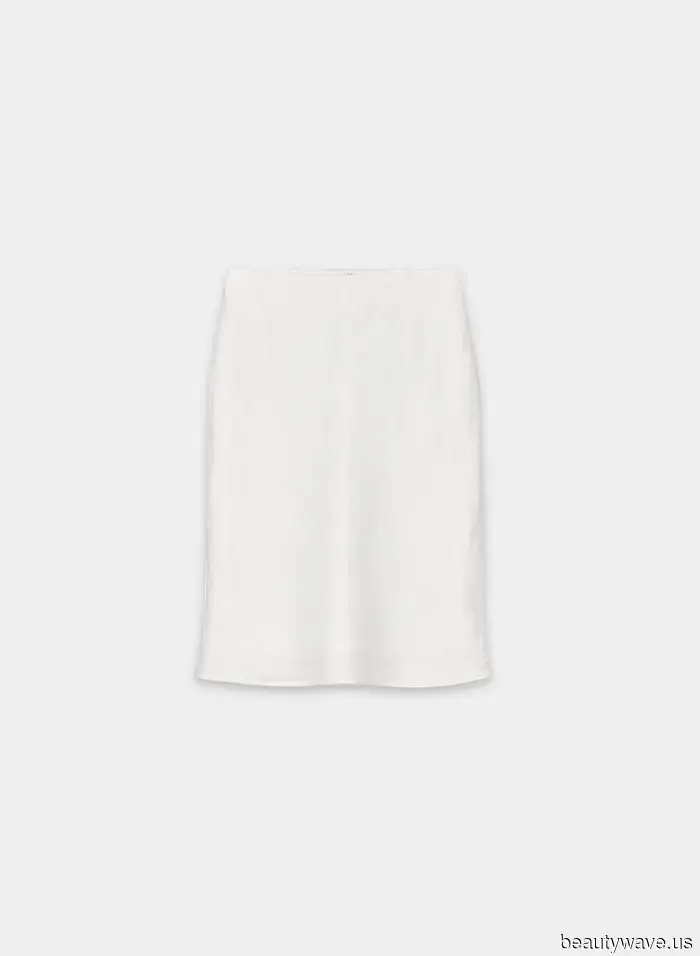If you're aiming for a stylish look this summer, these 8 celebrity outfits are simple to replicate.