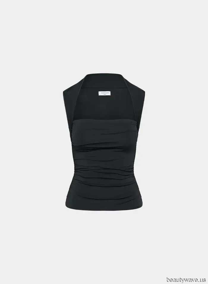 Editors from Who What Wear shared their top 38 fashion discoveries of the month with me.